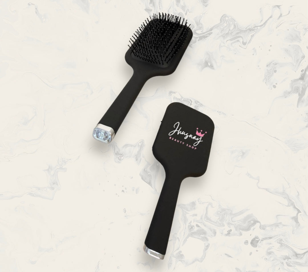Jhusnay brush
